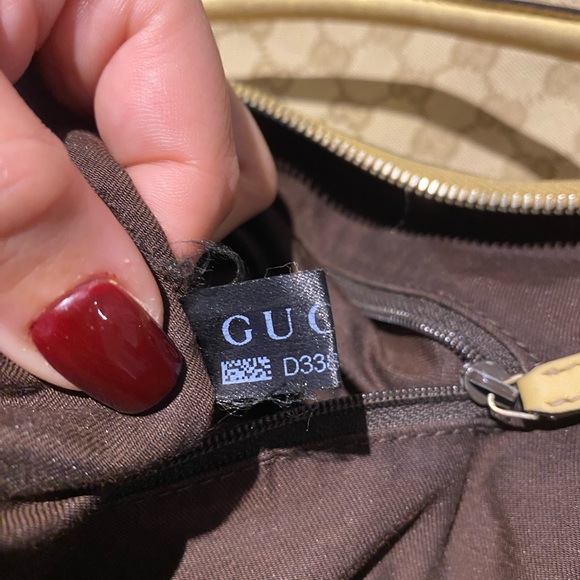 Gucci D-Ring Hobo Bag - Picture 13 of 16